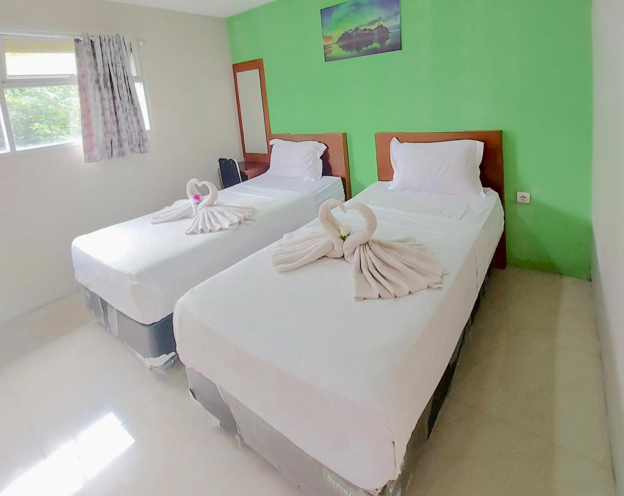 The Aurora By Makati Hotel Lembang Bagian luar foto